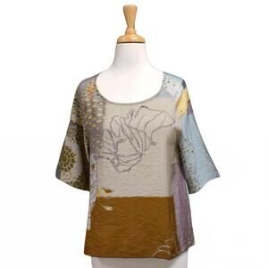 NEW 3 POTATO women's floral stamp abstract top in brown multi